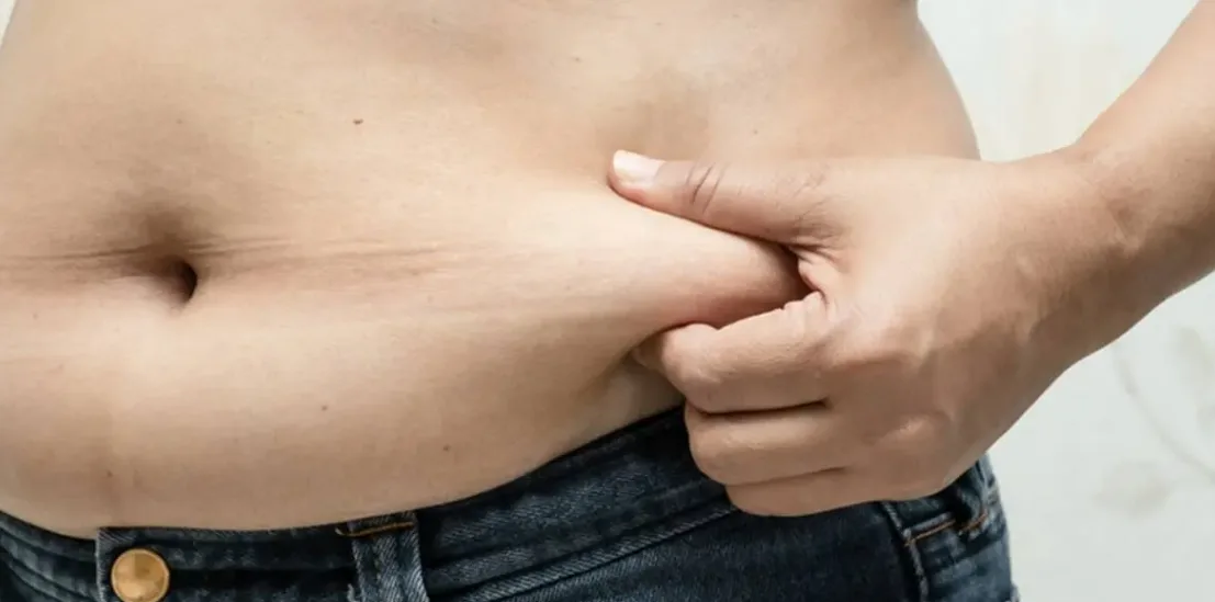 5 مشروبات صباحية لخفض دهون البطن
