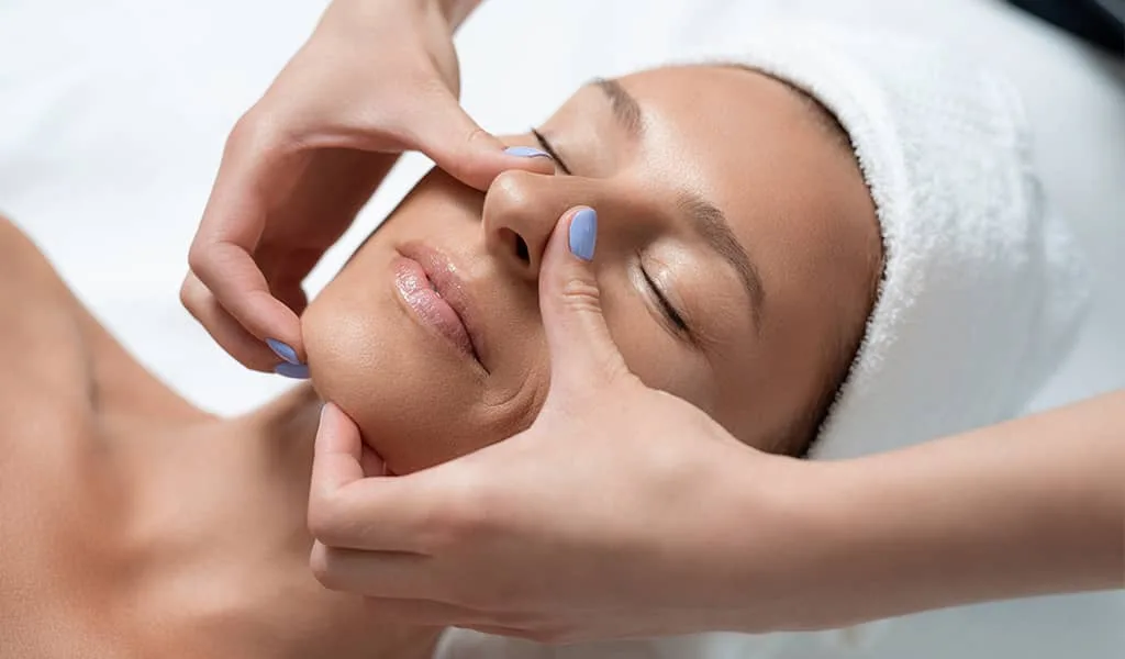 3 طرق سهلة لفتح انسداد الأنف