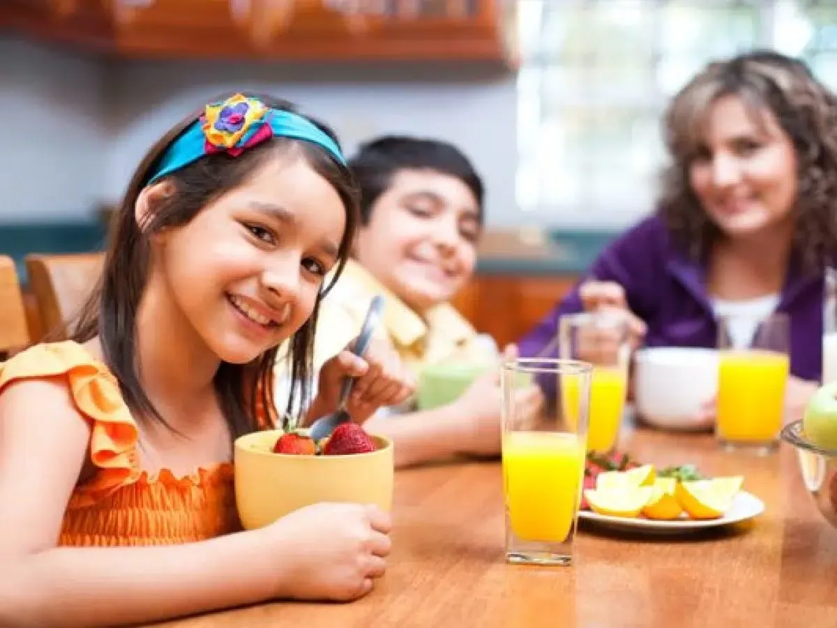 5 أفكار سهلة لوجبة إفطار غنية بالبروتين