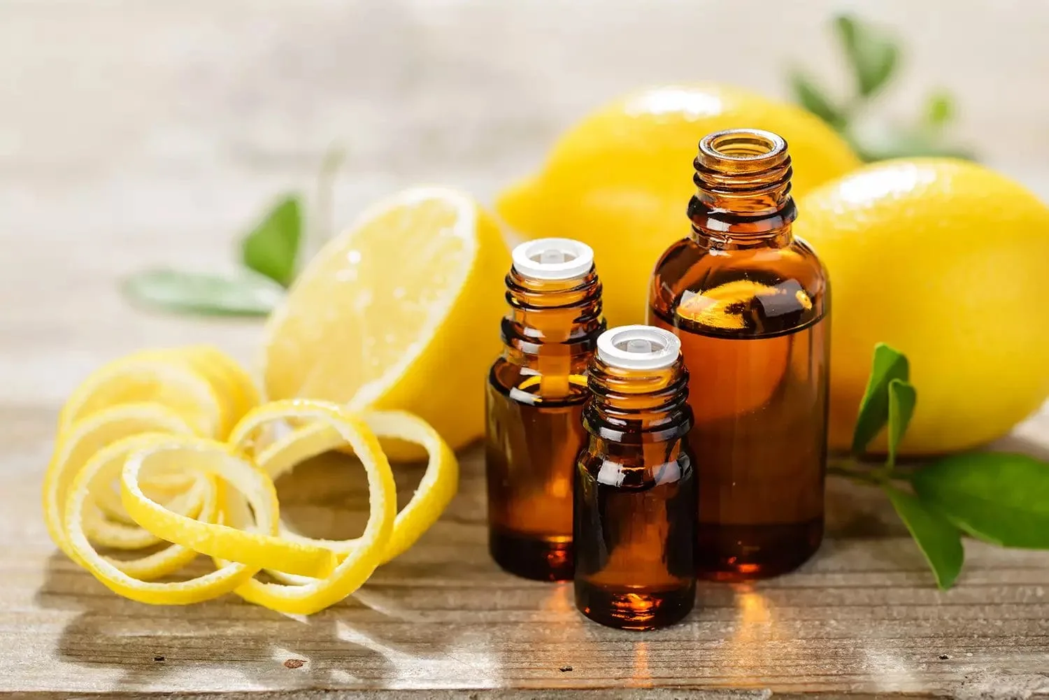فوائد زيت الليمون العطري