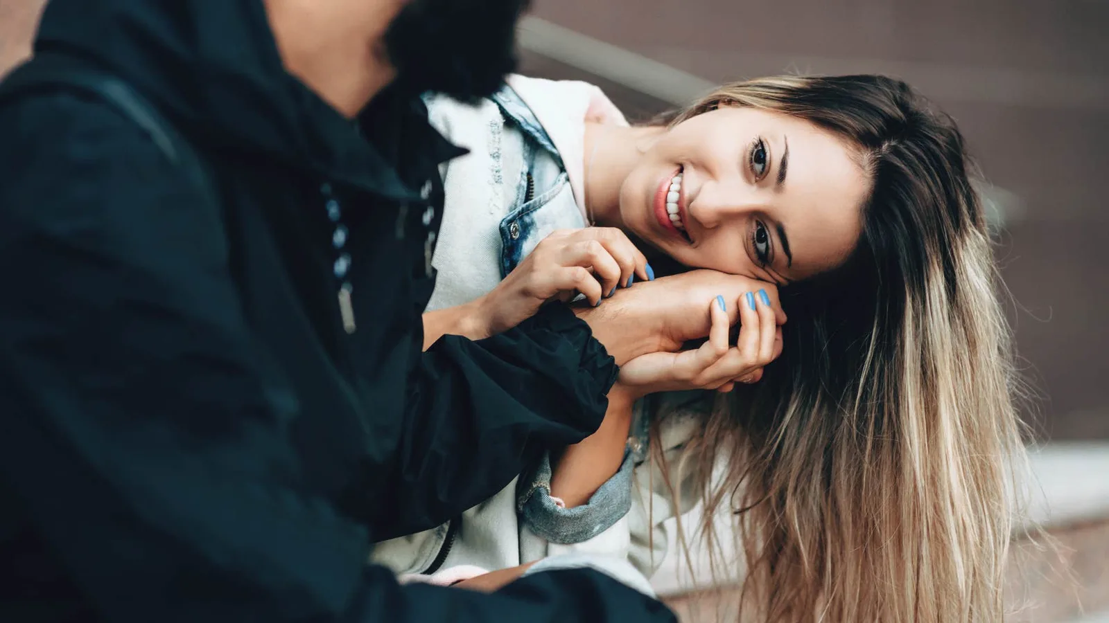 أشياء يريد الرجال العرب أن تعرفها النساء