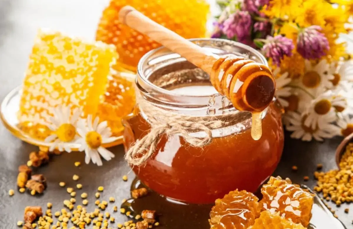 5 أشياء تحدث عند تناول كمية كبيرة من العسل
