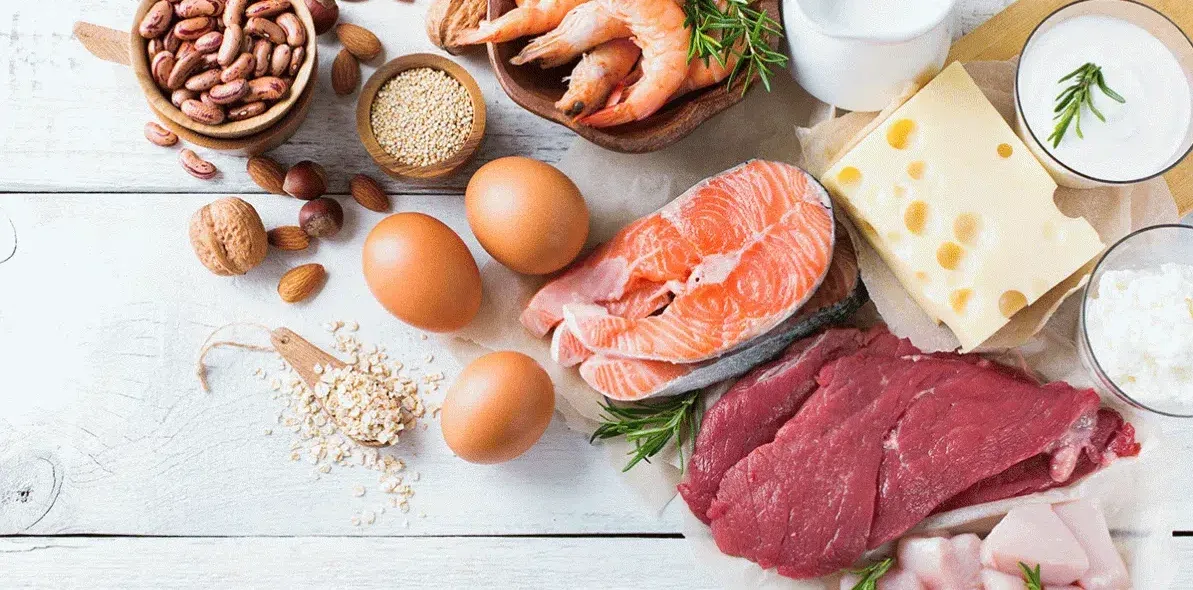 أفضل 10 أطعمة لمكافحة نقص فيتامين B12