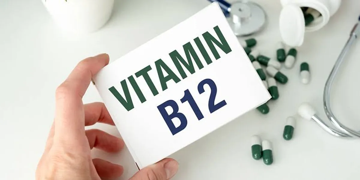 أعراض نقص  فيتامين B12