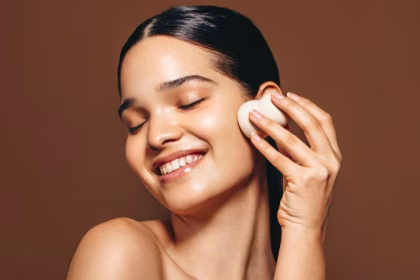 5 أسباب تجعل مكياجك يتقشر