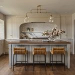 تصاميم منازل ذكية 2026: أحدث تقنيات Smart Home في الإمارات والسعودية